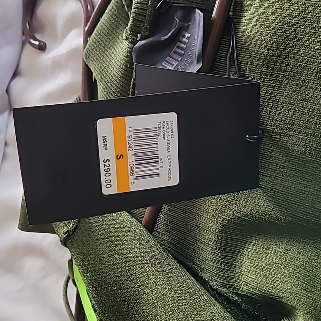 Jogging Set,Never Worn.
